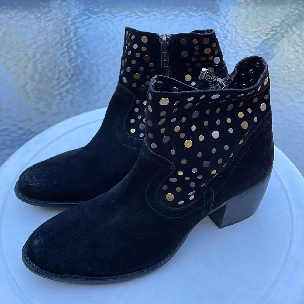 NWOT Anthropologie SEY Black Suede Boots With Metal Studs, Sz 8, Retail $250